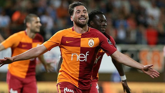 Galatasaray'da ilk anlaşma Sinan Gümüş'le !