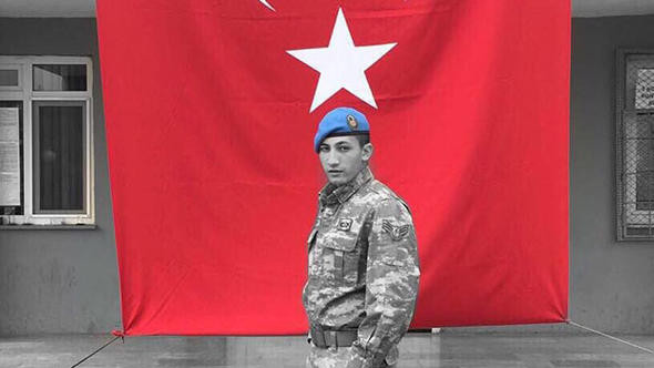 Afrin'de görevliydi... Trafik kazasında öldü !