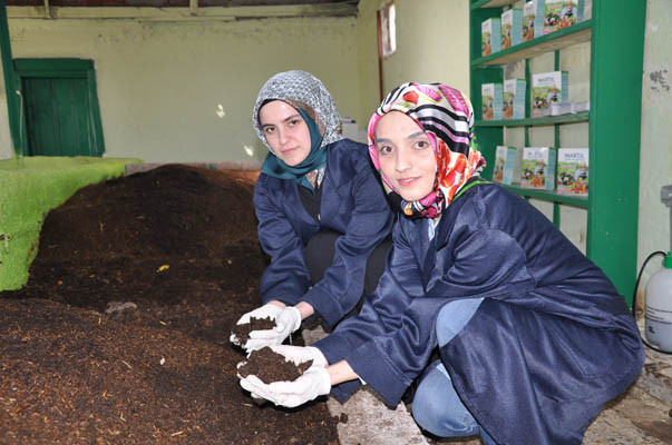 Bileziklerini satıp bu işe girdi, ihya oldular
