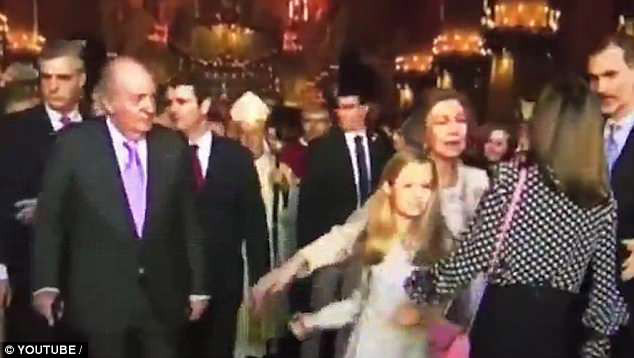 İspanya kraliyet ailesinde kraliçeyle gelini birbirine girdi - Resim: 3