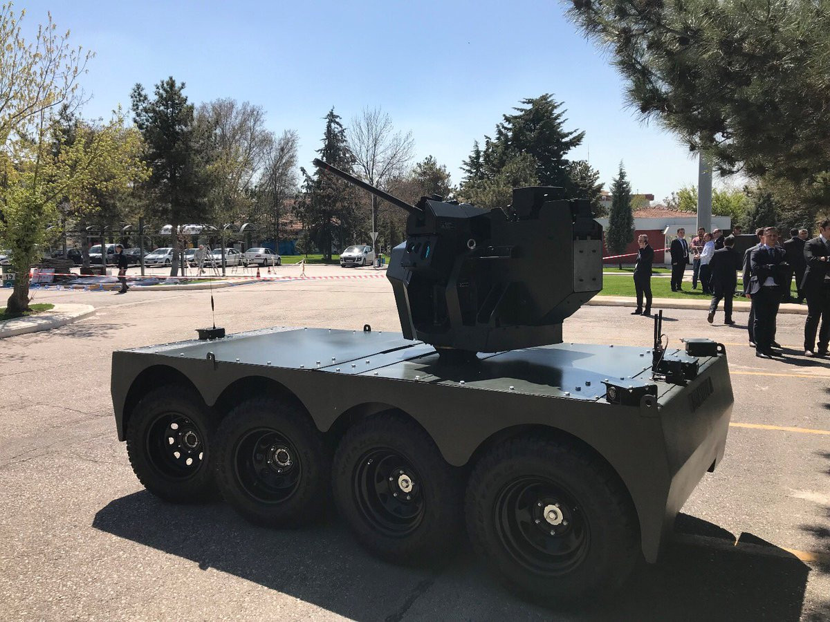 İşte Türkiye'nin yeni insansız kara aracı: Tarantula