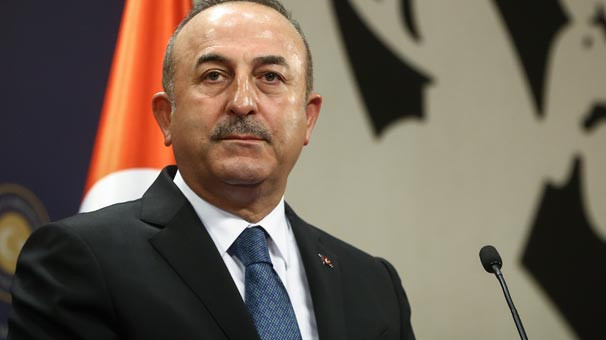 Bakan Çavuşoğlu: ''YPG'ye güvenmek ahmaklık''