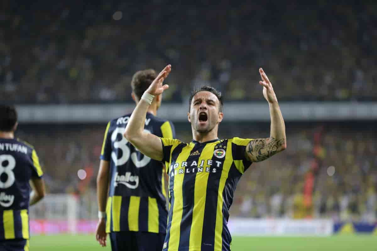 Valbuena sezon sonu yolcu !