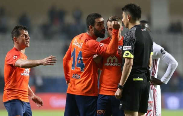 Arda Turan için tek bir ihtimal var !