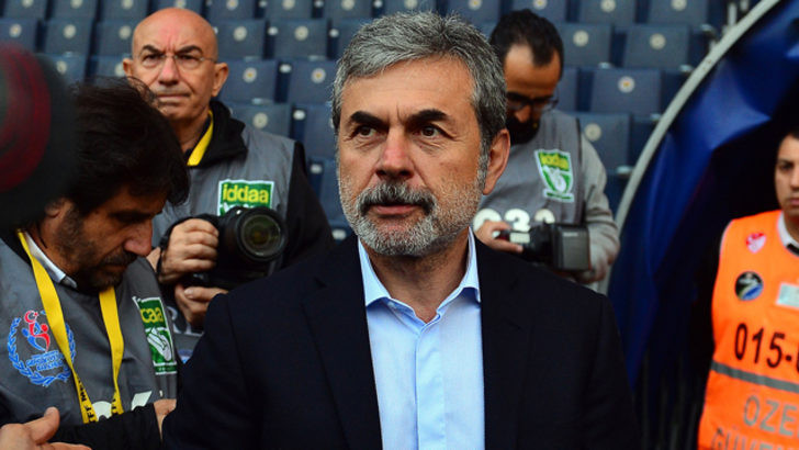 Fenerbahçe'de istifa depremi !