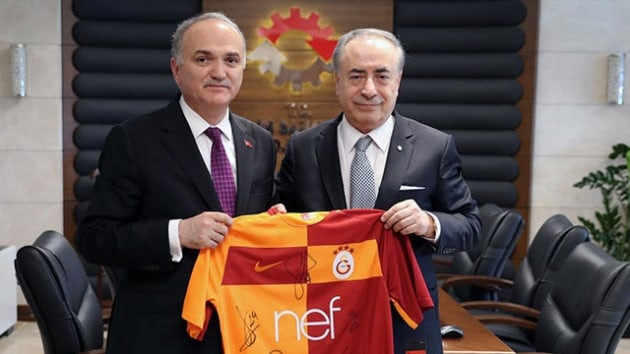 Bakan'dan Galatasaray'a 'Teknokent' müjdesi