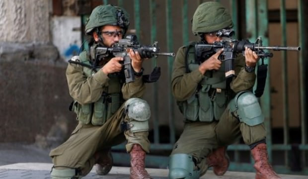 İsrail yine 2 Filistinli'yi öldürdü !