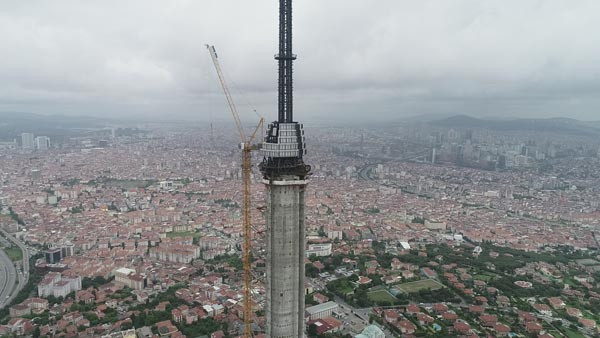 Çamlıca Kulesi Eyfel'i geçti
