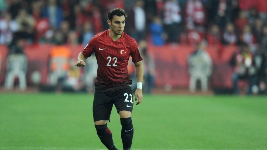 Kaan Ayhan sonunda imzayı attı !
