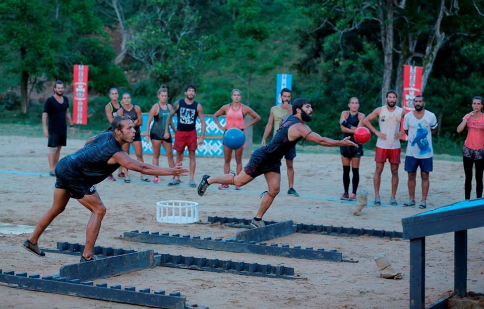 Survivor 2018'de adaya kim veda edecek ?
