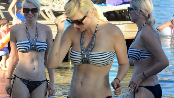 Seçkin Piriler Bodrum'da tatilde