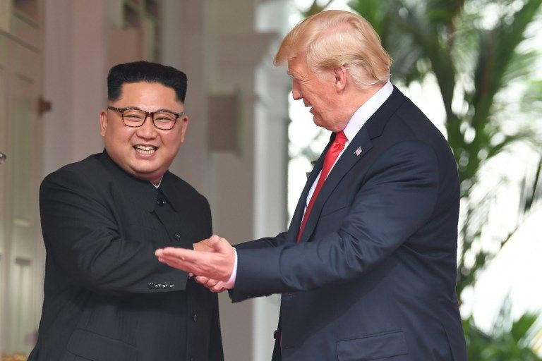 Donald Trump - Kim Jong-un buluşmasından kareler