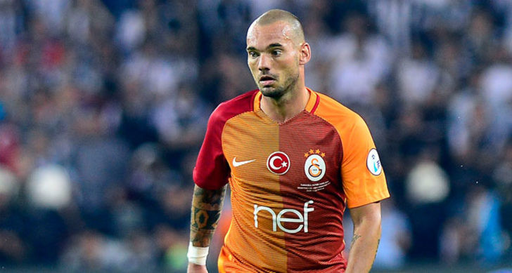 Sneijder'in menajerinden 'İstanbul' açıklaması