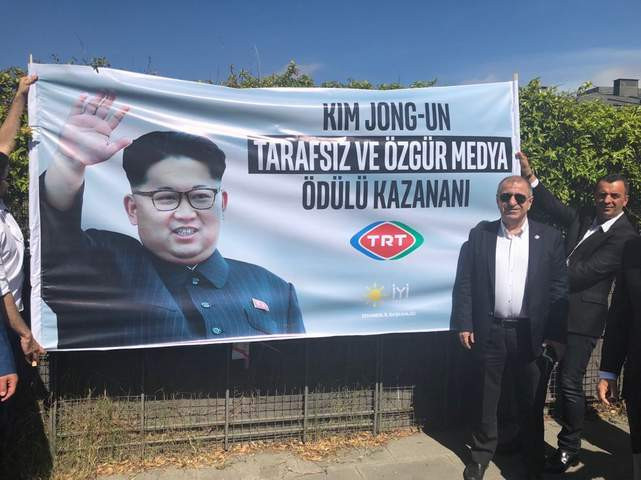  İYİ Parti'den TRT'ye Kim Jong'lu ödül