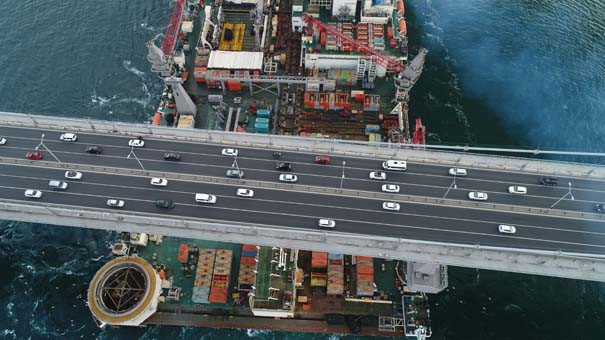 Dev gemi İstanbul Boğazı'ndan geçiyor - Resim: 3