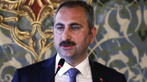 Bakan uyardı: ''Dikkat ! Çok ağır cezaları var''