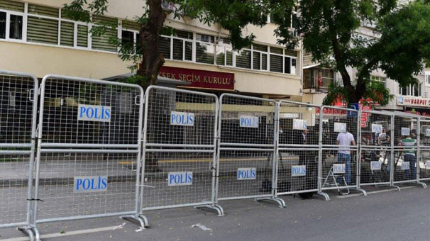 YSK'da yoğun güvenlik önlemi !