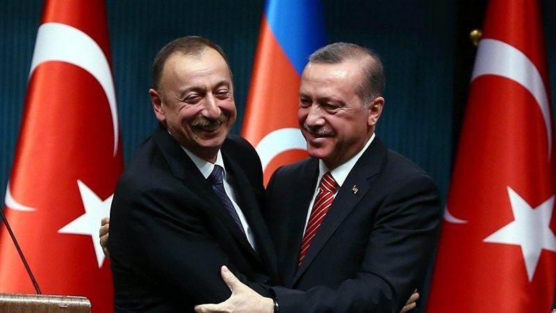 Erdoğan'ın ilk yurt dışı ziyaretinden flaş mesaj