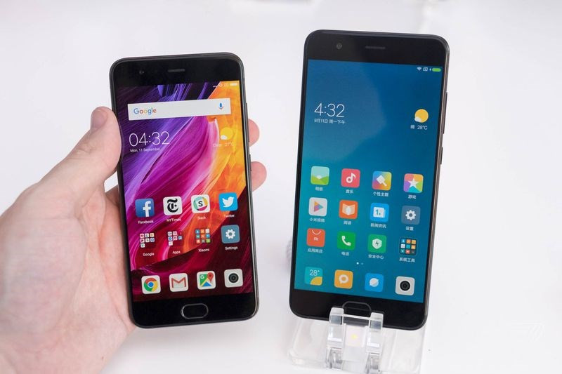 Xiaomi Mi Mix 2S Türkiye'de satışa sunuldu
