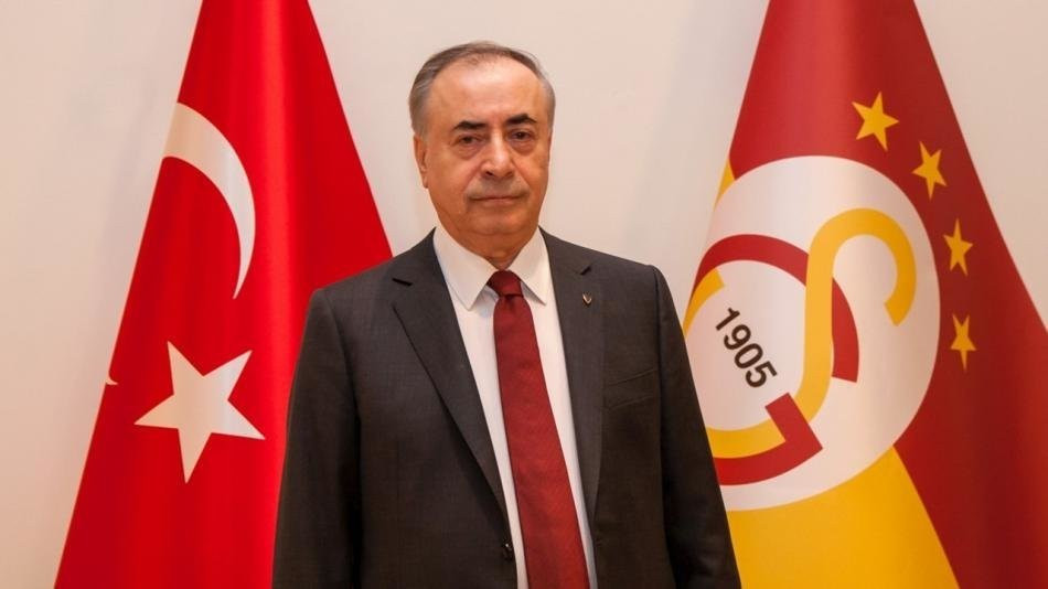 Arsenal'in yıldızı Galatasaray'a geliyor !