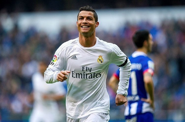 Real Madrid'de Ronaldo'nun yerine dünya yıldızı !