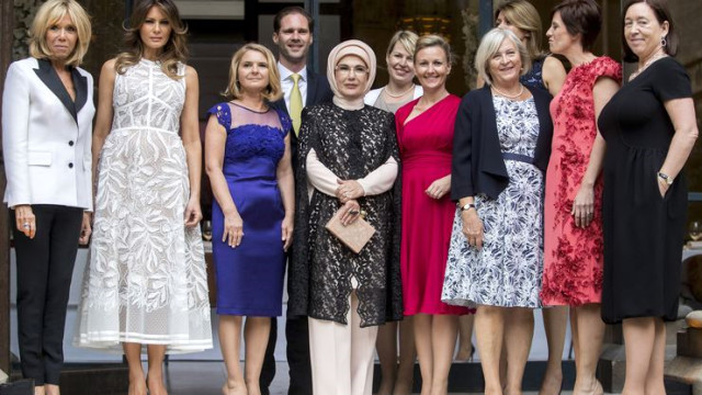 First Lady'lerin aile fotoğrafına eşcinsel başbakanın eşi damga vurdu
