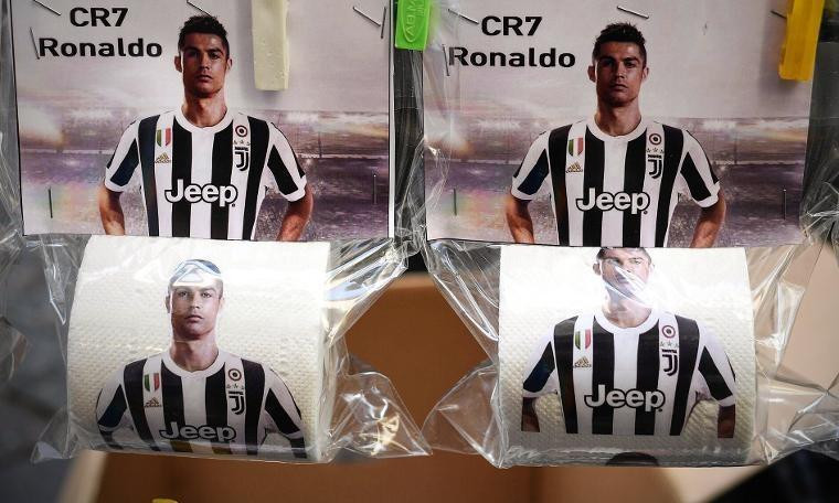 Napoli’den Ronaldo'lu tuvalet kağıdı !