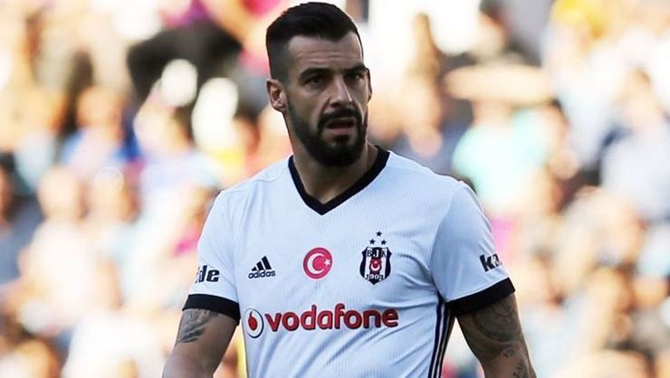 Araplar Negredo'yu istiyor ! İşte gelen teklif...