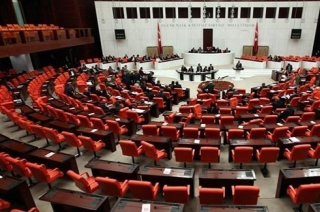 OHAL sonrası terörle mücadele yasası Meclis'te kabul edildi