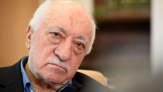 ''Fetullah Gülen öldü, Yahudi mezarlığına gömüldü''