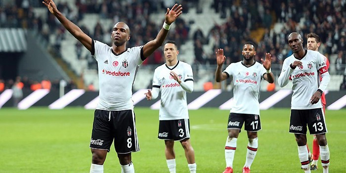 Beşiktaş'ta imza sırası Babel ve Adriano'da !