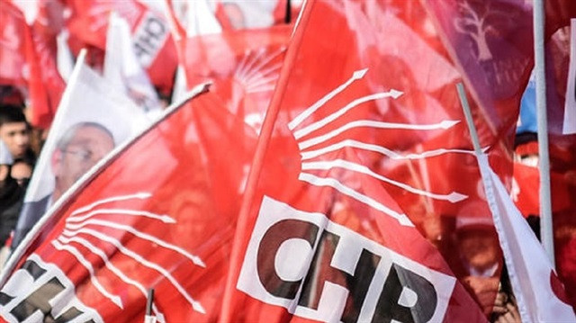 CHP'de muhalefetten Genel Merkez'e çağrı
