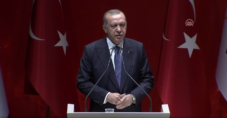 Erdoğan'dan tarihi açıklama: Yeni kabinede partili bakan olmayacak