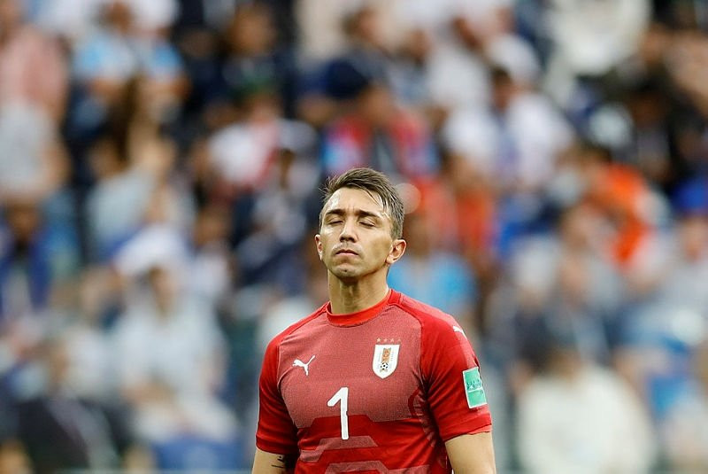 Muslera'ya maçtan önce iki şok birden !
