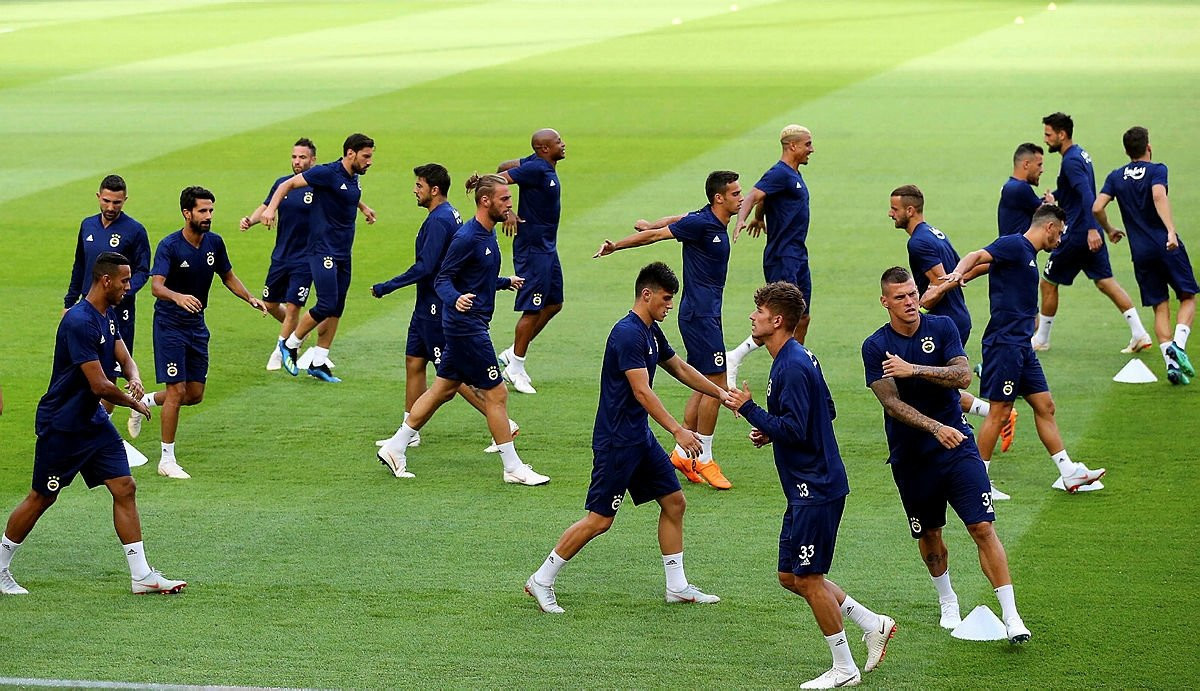 Fenerbahçe'de dev rekabet !