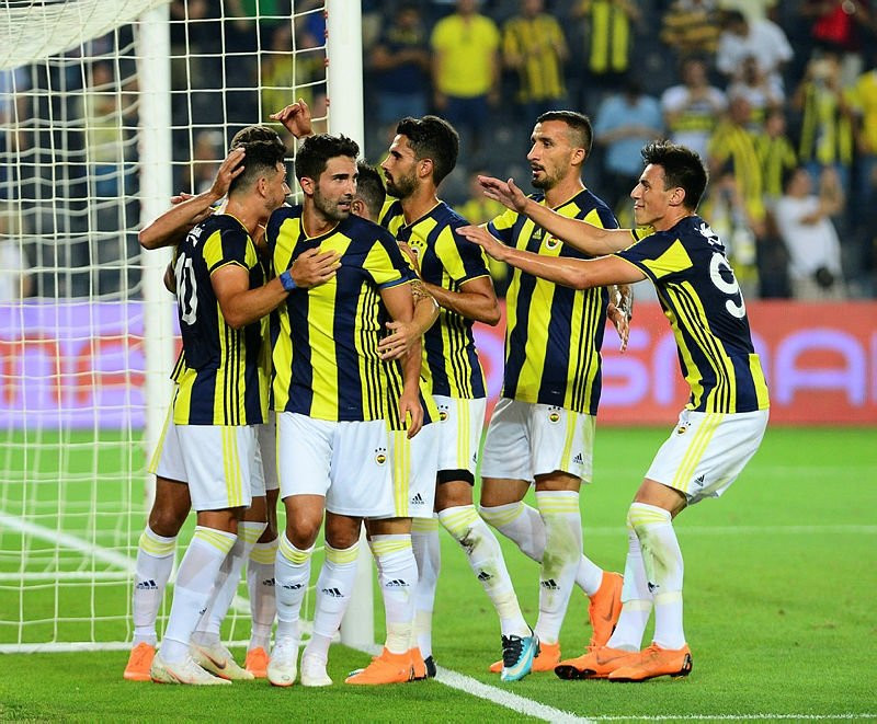 Fenerbahçe'de dev rekabet !