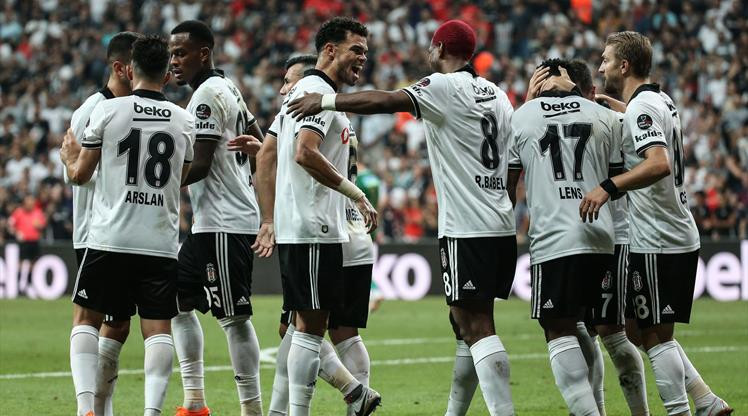 Beşiktaş - Akhisarspor Maç sonucu: 2-1