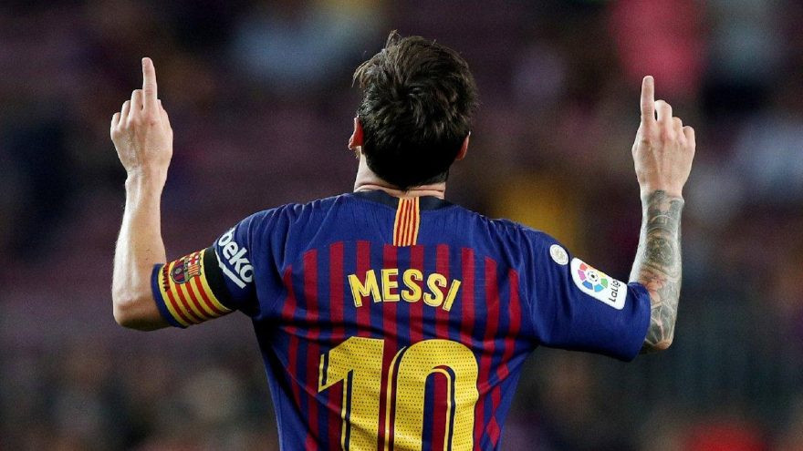 Messi Barcelona tarihine geçti !