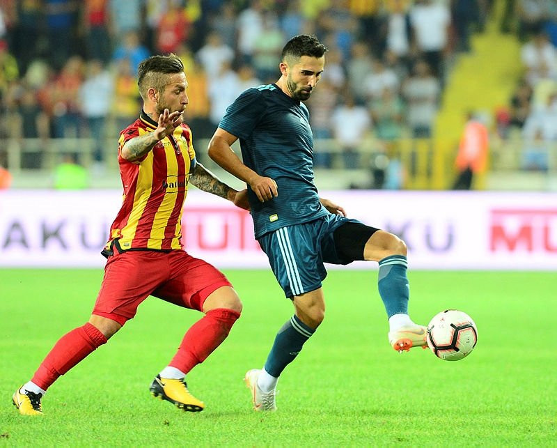 Fenerbahçe'de Cristian Ramirez heyecanı