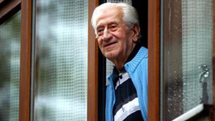 Usta sanatçı 87 yaşında hayatını kaybetti