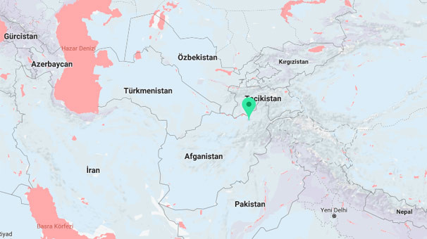 Rus veya Tacikistan savaş uçağı bombaladı