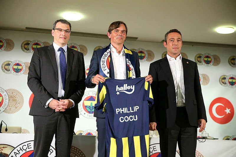 Phillip Cocu istifa mı ediyor ?