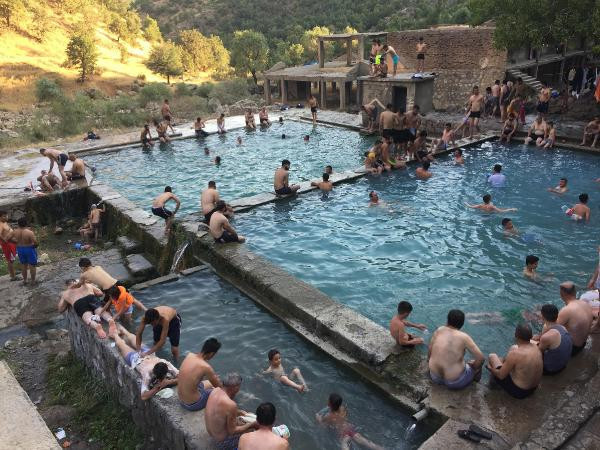 Kato Dağı'nda kaplıca keyfi