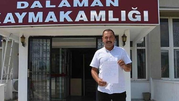 ABD'ye kızan esnaf soyadını değiştiriyor