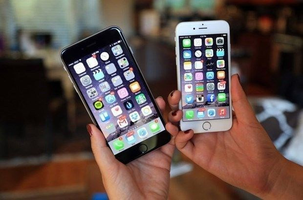 Apple'dan Türkiye için iPhone'lara gece yarısı zammı