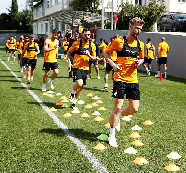 Galatasaray'da bütçe küçülüyor