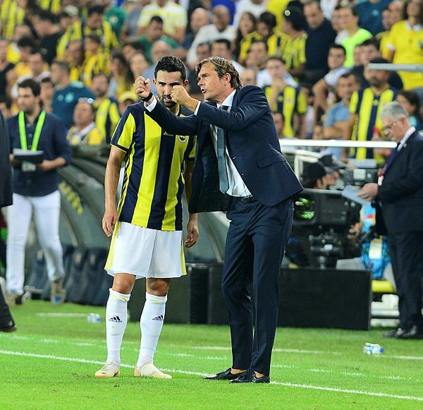 Fenerbahçe'de çanlar Cocu için çalıyor !