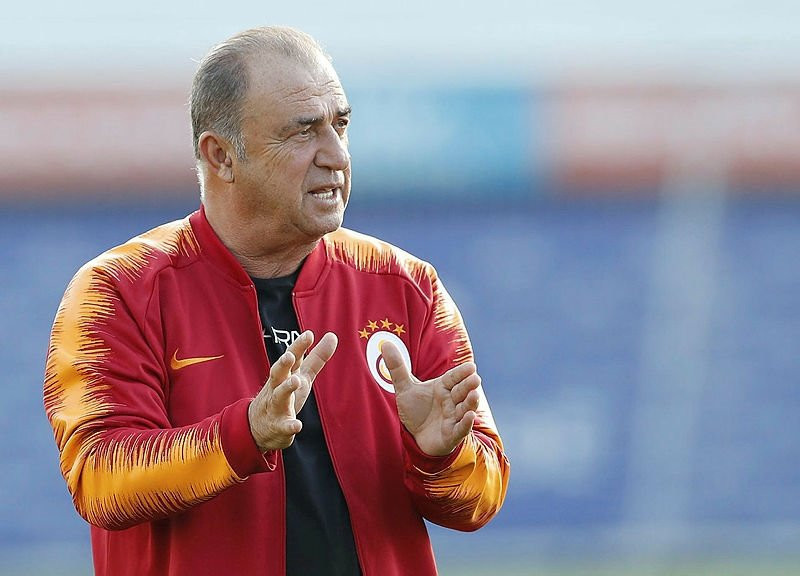 Fatih Terim, UEFA'nın ilk 11'inde