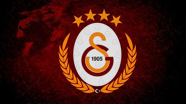 Emre Akbaba Kasımpaşa maçında sahada !