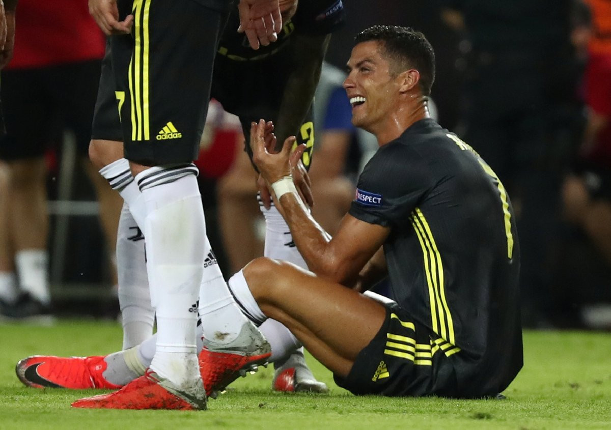 Ronaldo'dan kariyerinde bir ilk !